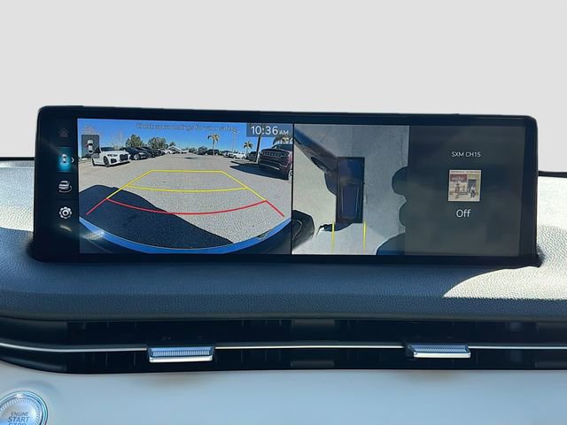 Used 2025 Genesis GV70 2.5T w/ Advanced Package image 32