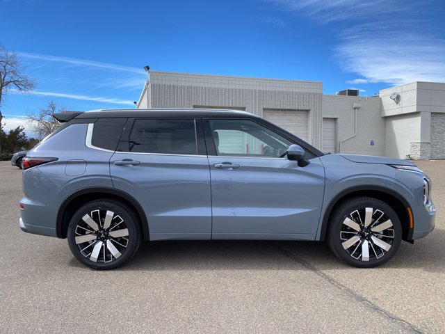 New 2026 Mitsubishi Outlander SEL AWD/4WD image 6