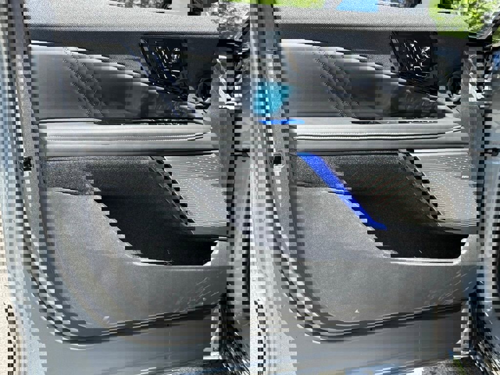 New 2026 Cadillac Optiq V AWD/4WD image 17