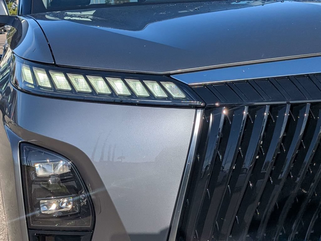 New 2027 INFINITI QX80 Luxe w/ Exterior Package RWD image 9