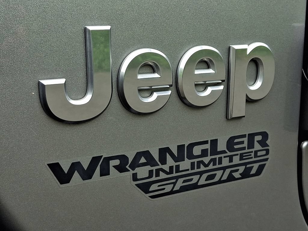 Used 2018 Jeep Wrangler Unlimited Sport S AWD/4WD image 30