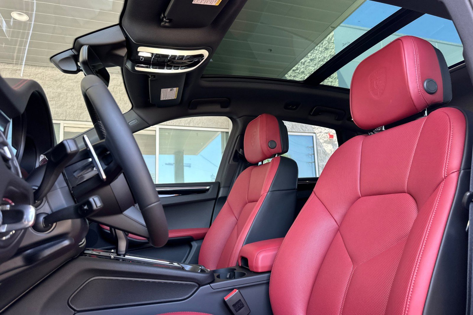 New 2026 Porsche Macan S AWD/4WD image 5