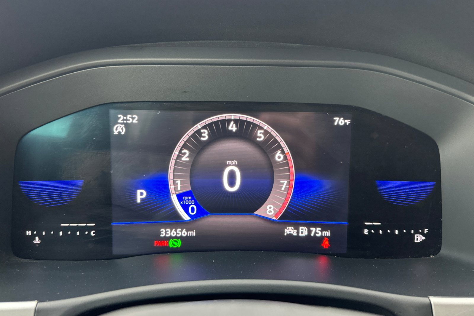 Used 2023 Volkswagen Atlas SE image 25