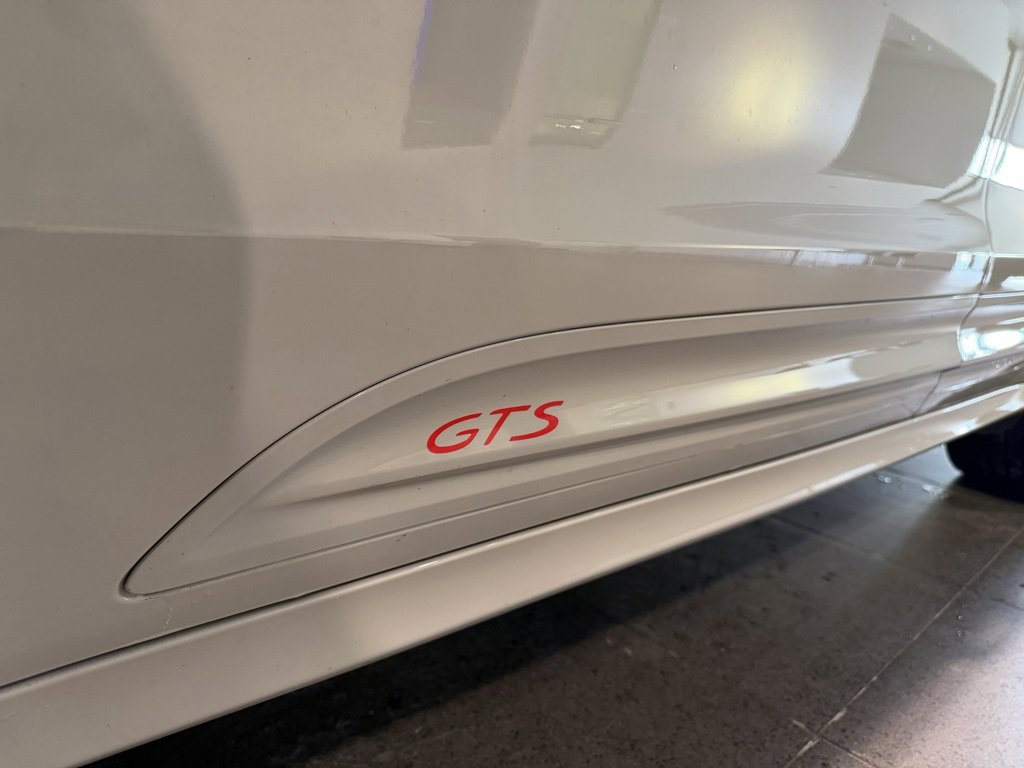 Used 2024 Porsche Macan GTS image 33