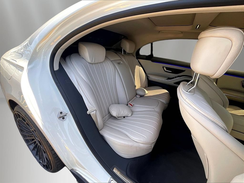 Used 2022 Mercedes-Benz S 500 4MATIC image 24