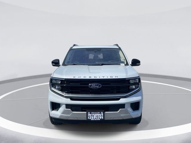 Certified 2025 Ford Expedition Platinum AWD/4WD image 2