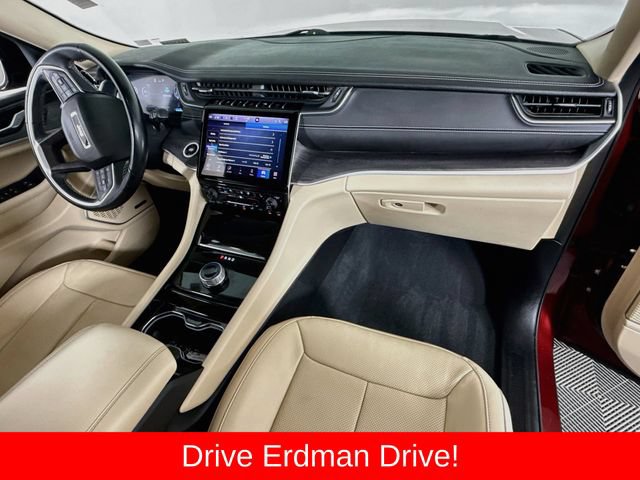 Used 2022 Jeep Grand Cherokee Limited w/ Luxury Tech Group II RWD image 26