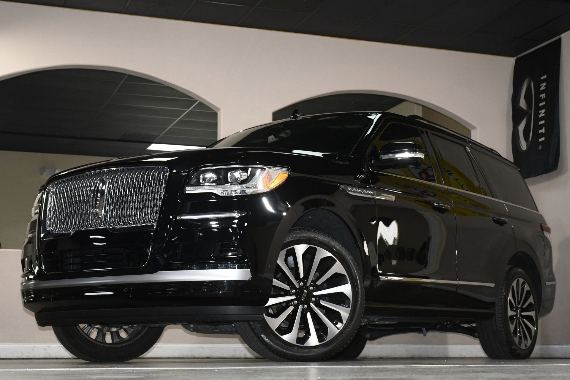 Used 2023 Lincoln Navigator Reserve image 84