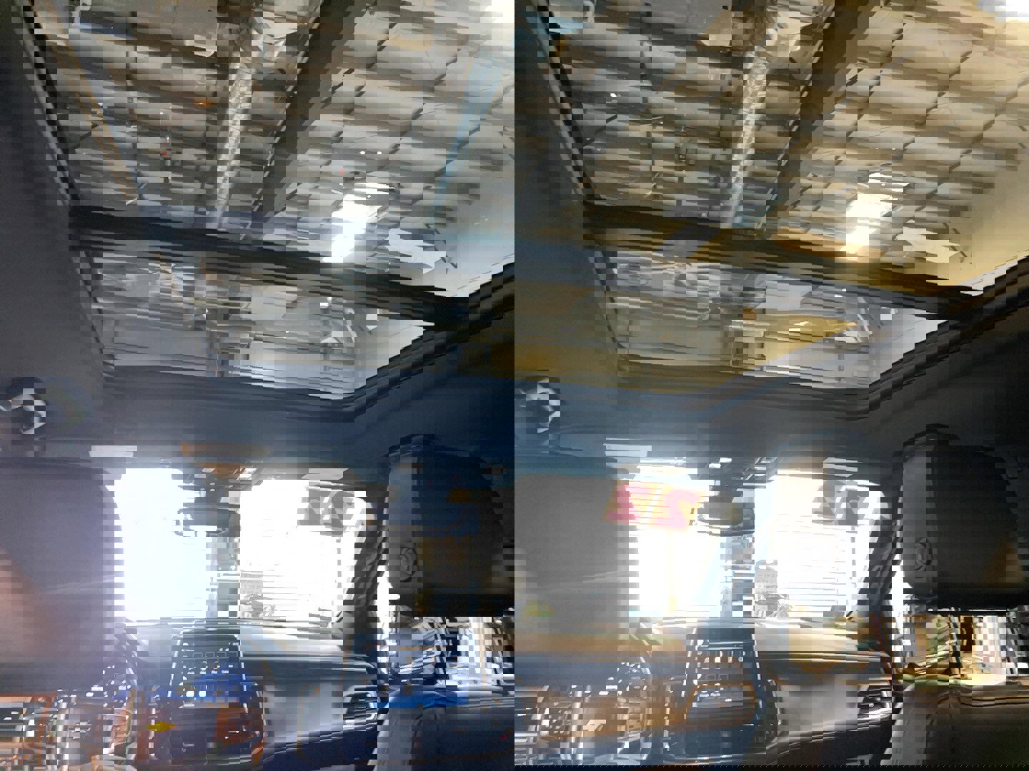 Used 2022 Chevrolet Tahoe LT w/ LT Signature Plus Package image 9