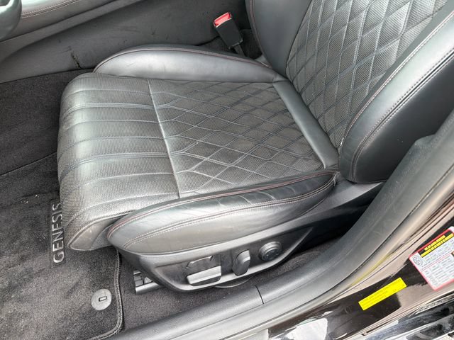 Used 2019 Genesis G70 2.0T Advanced w/ Dynamic Package AWD/4WD image 21