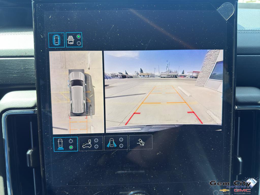 Used 2025 GMC Yukon XL Denali w/ Sun & Power Step Package AWD/4WD image 23