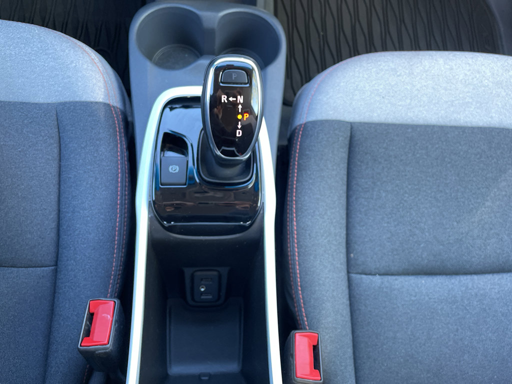 Used 2020 Chevrolet Bolt LT image 31