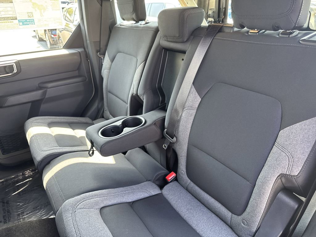 New 2025 Ford Bronco 4-Door image 33