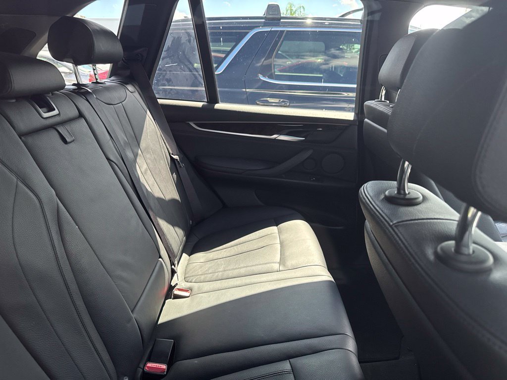 Used 2017 BMW X5 xDrive40e AWD/4WD image 9