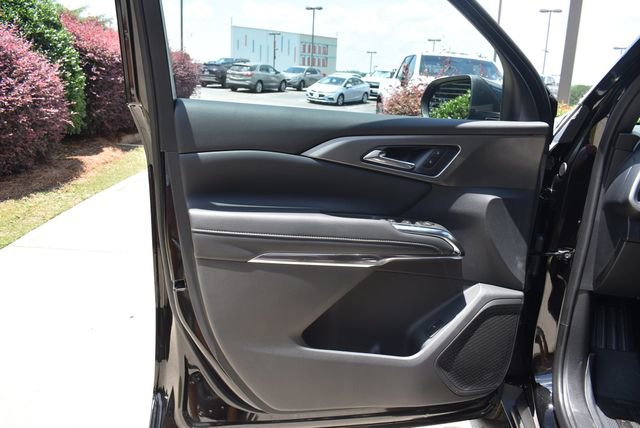 New 2026 Chevrolet Traverse LT w/ LPO, Floor Liner Package FWD image 14