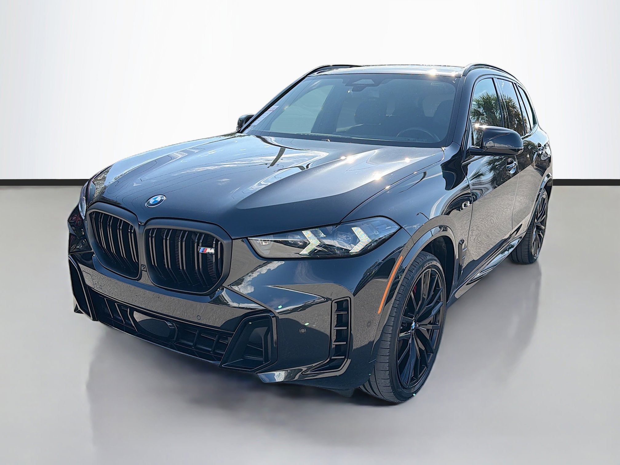 Used 2024 BMW X5 M60i w/ Climate Comfort Package image 7