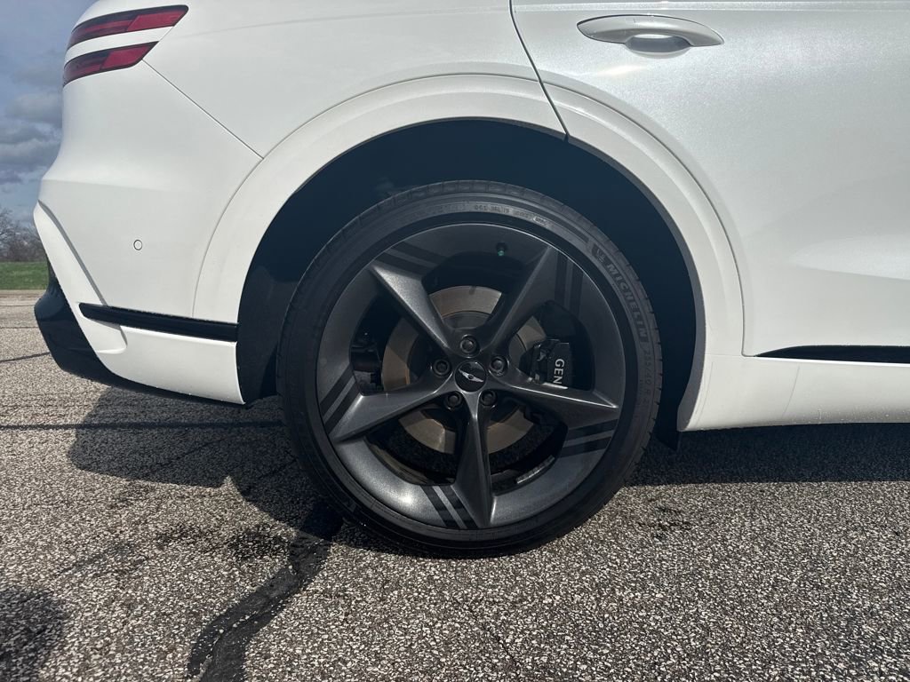 Used 2026 Genesis GV70 3.5T Sport Prestige image 24