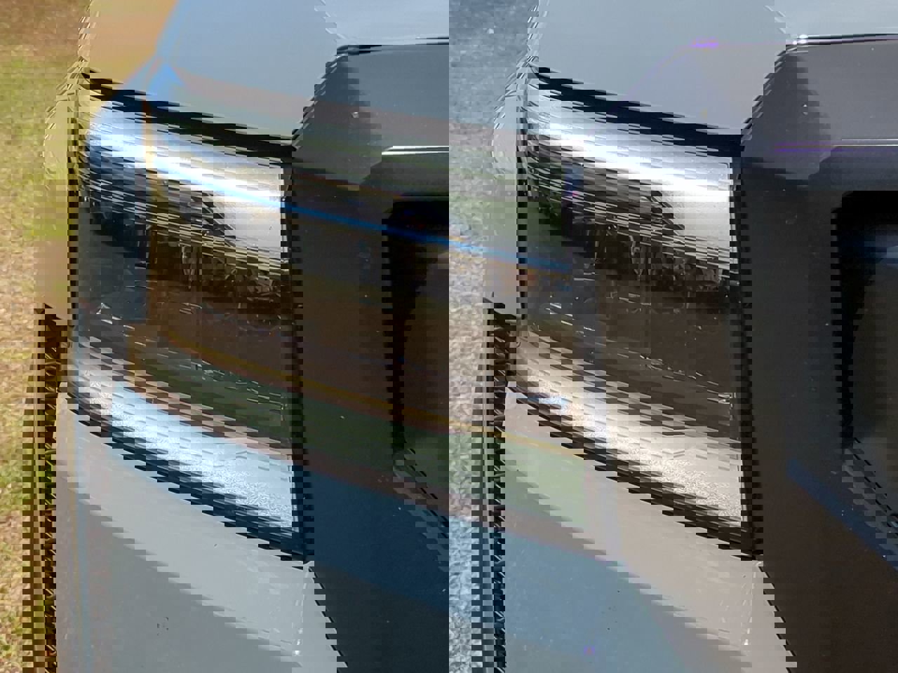 Used 2024 Nissan Frontier PRO-4X w/ Off-Road Protection Package image 10