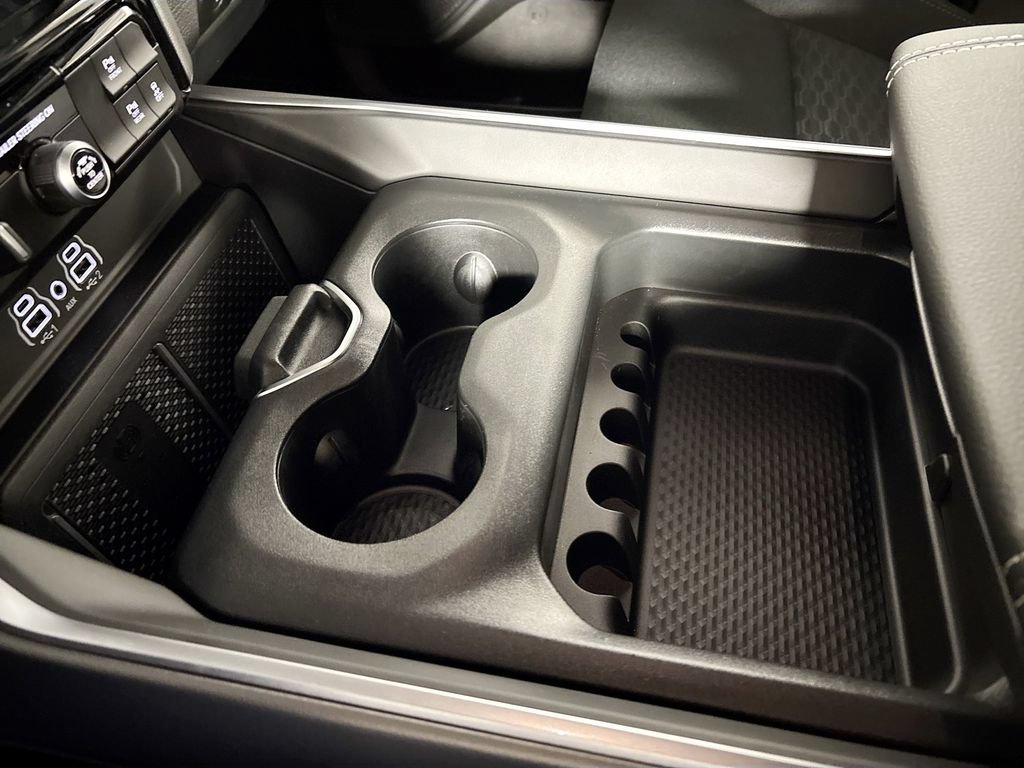 New 2026 RAM 1500 Big Horn AWD/4WD image 15