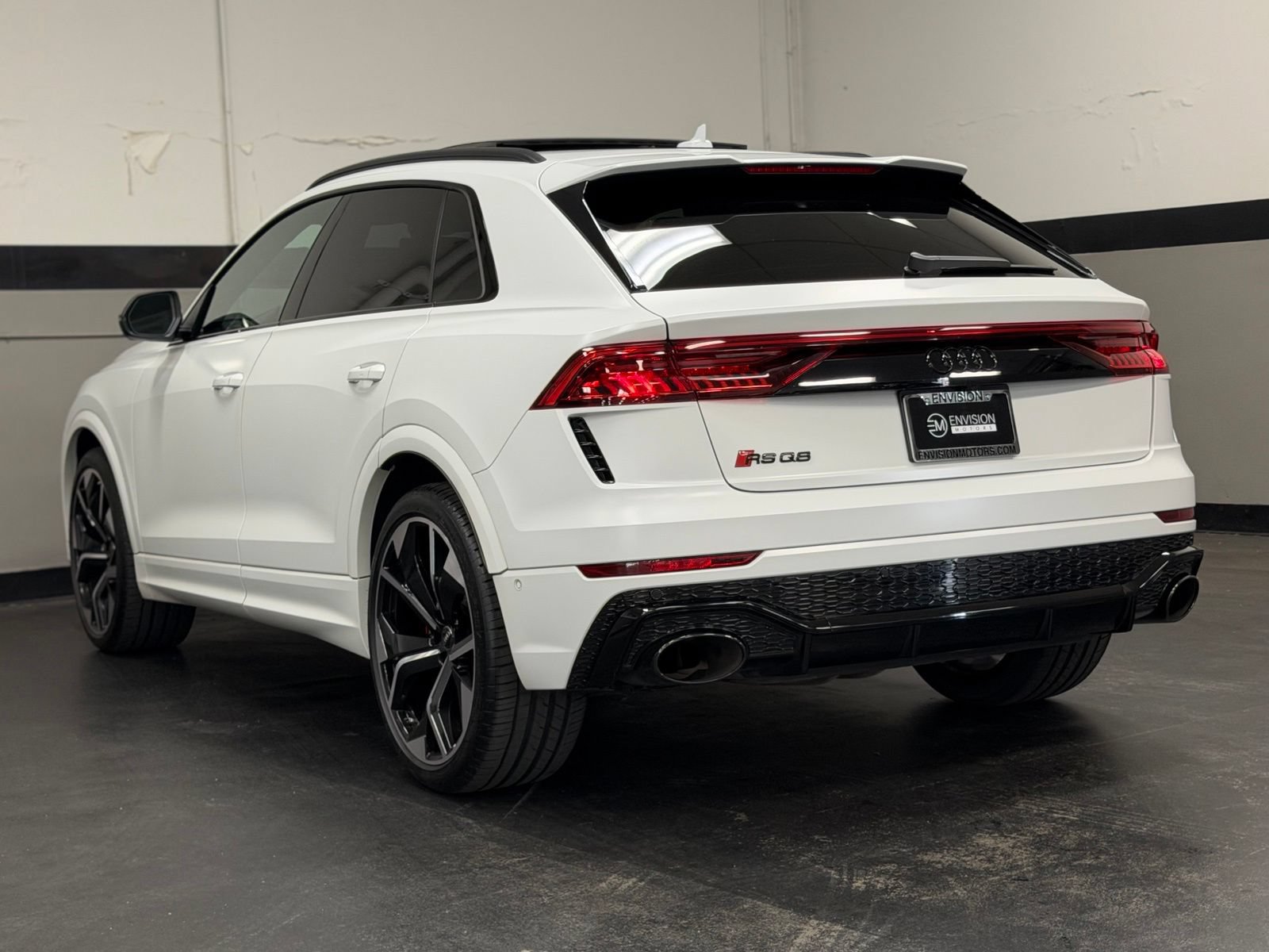 Used 2023 Audi RS Q8 w/ Black Optic Package AWD/4WD image 10
