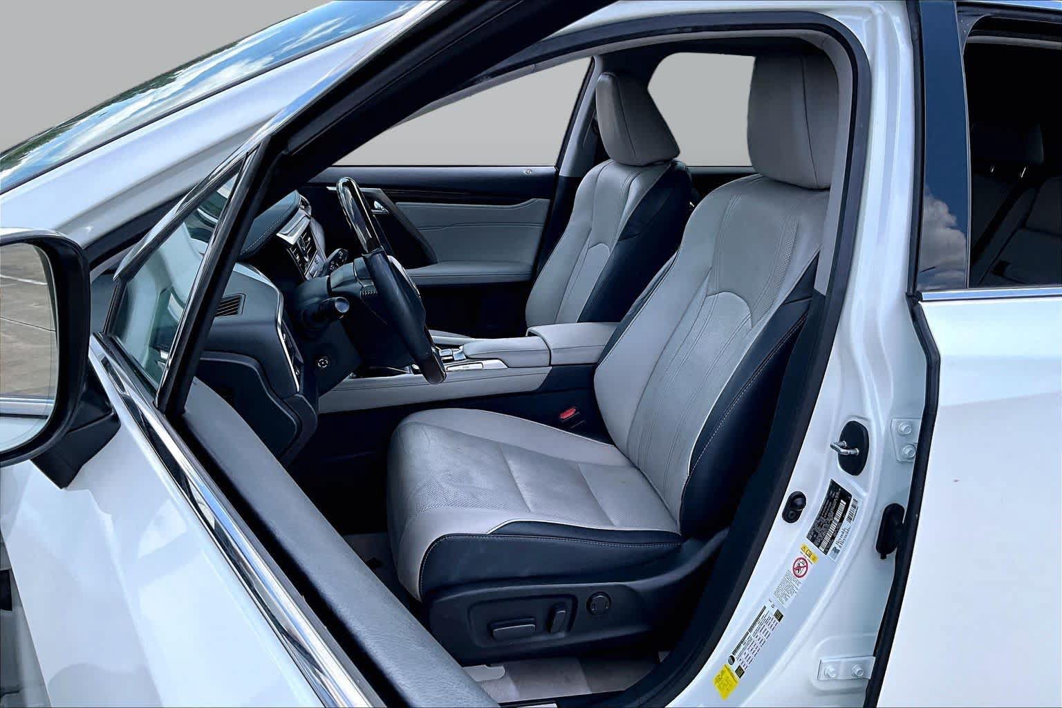 Used 2016 Lexus RX 350 FWD w/ Premium Package image 7