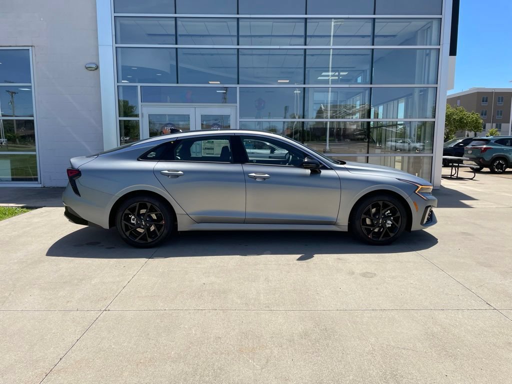 New 2026 Kia K5 GT-Line w/ GT-Line Premium Package AWD/4WD image 4
