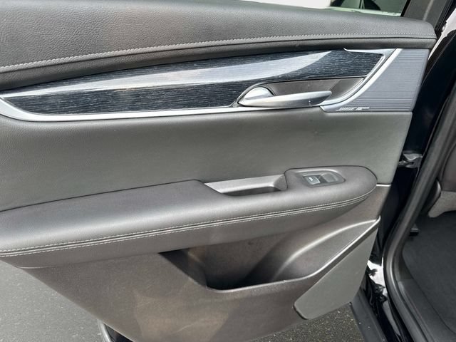 Certified 2024 Cadillac XT5 Premium Luxury FWD image 10