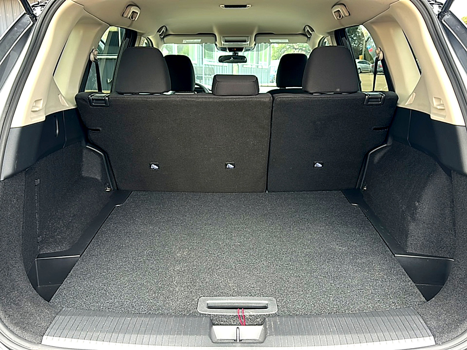 Certified 2025 Nissan Rogue S image 21