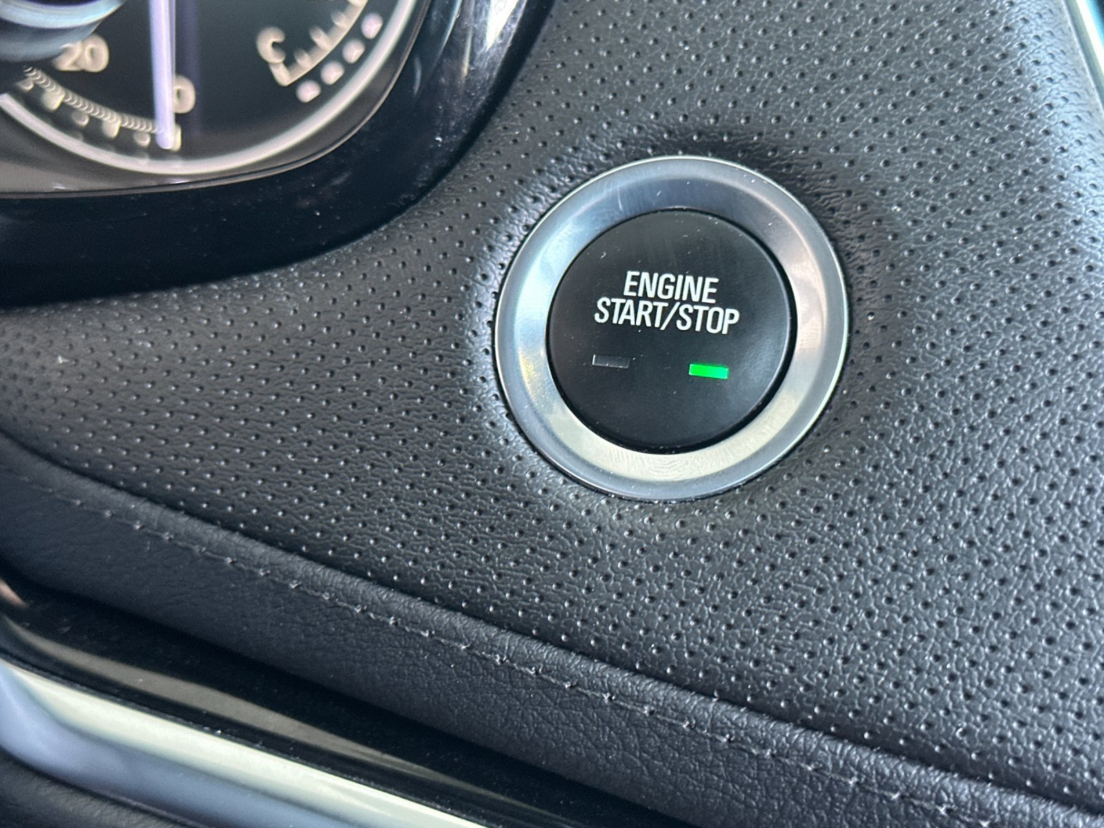 Certified 2023 Cadillac XT6 Luxury AWD/4WD image 23