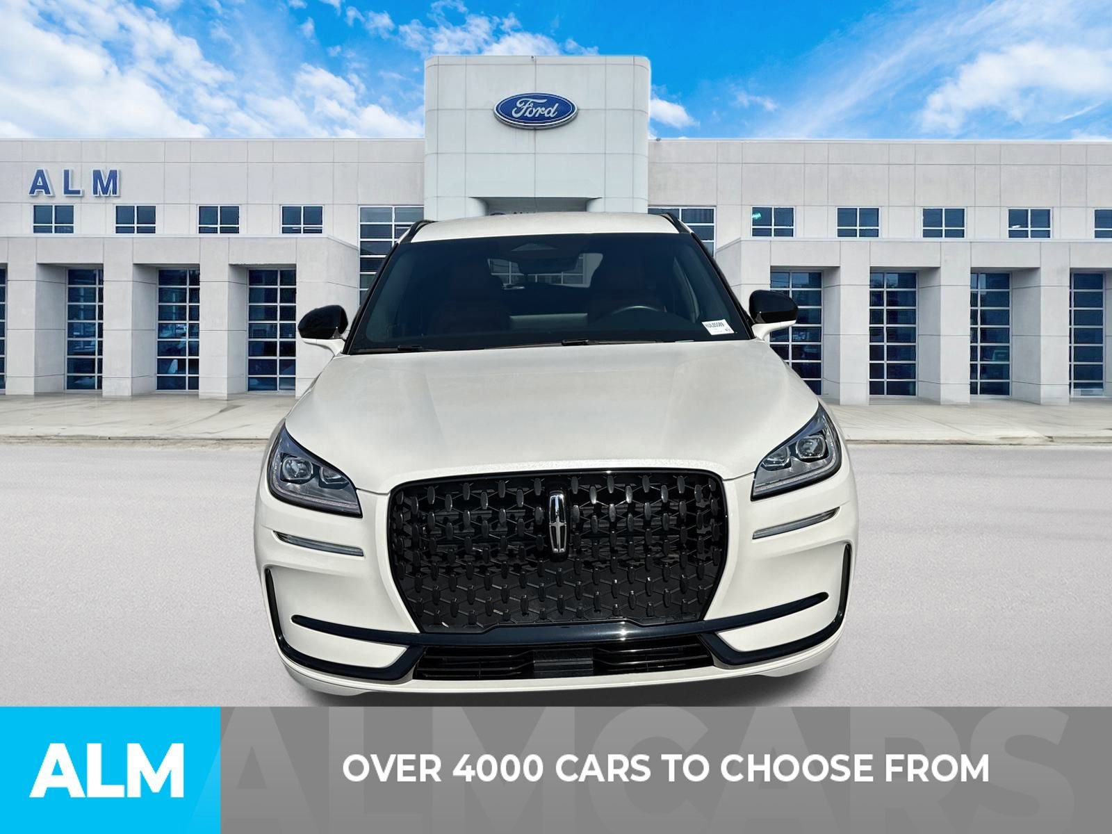 Used 2024 Lincoln Corsair Reserve w/ Jet Appearance Package video 2