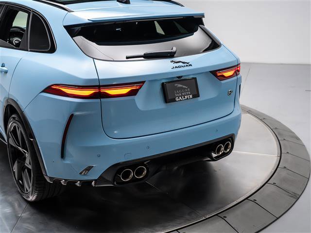 New 2026 Jaguar F-PACE SVR 575 Edition image 37