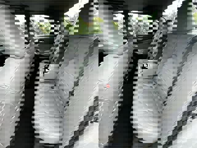 Used 2021 Toyota Avalon Limited image 20