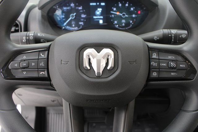 Used 2025 RAM ProMaster 2500 w/ Convenience Group image 11