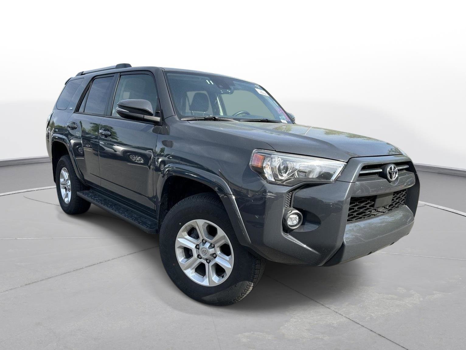 Used 2024 Toyota 4Runner SR5 Premium image 4
