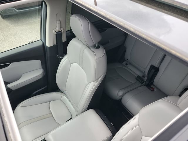 Used 2023 Honda Pilot Touring image 36