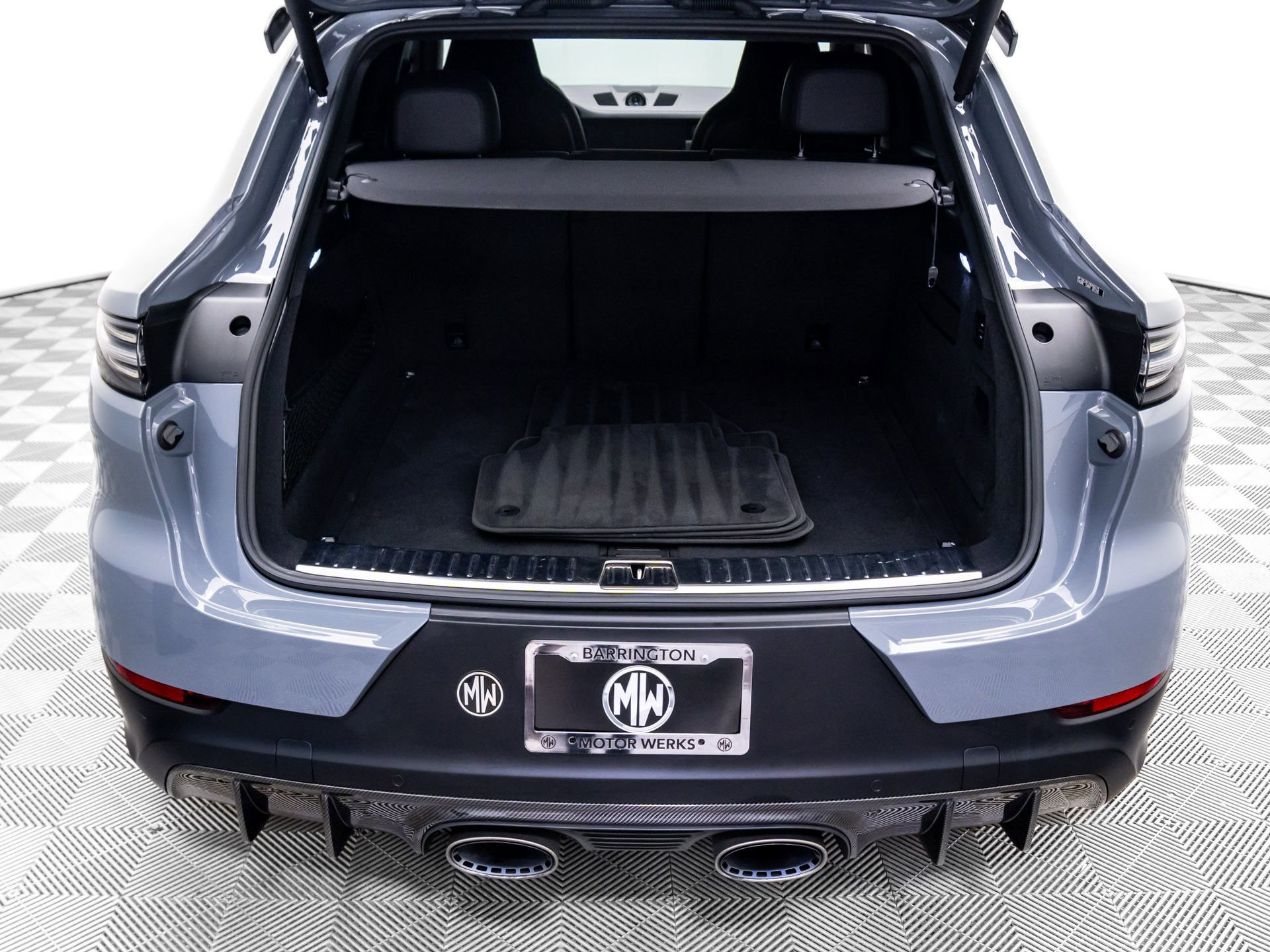 Certified 2022 Porsche Cayenne Turbo GT AWD/4WD image 32