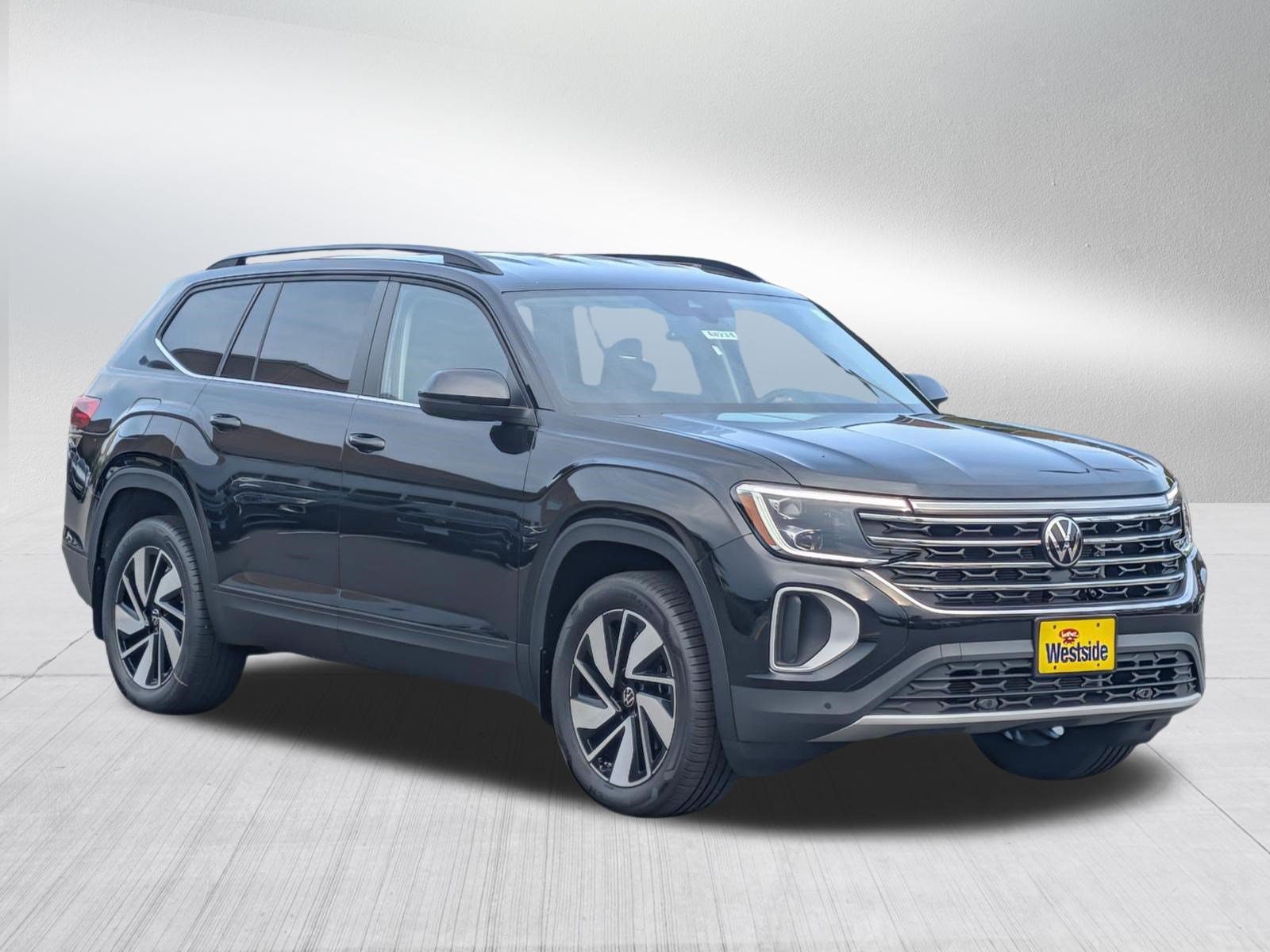 New 2026 Volkswagen Atlas SE AWD/4WD image 2