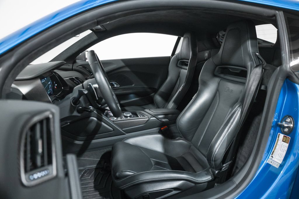 Used 2017 Audi R8 V10 plus AWD/4WD image 28