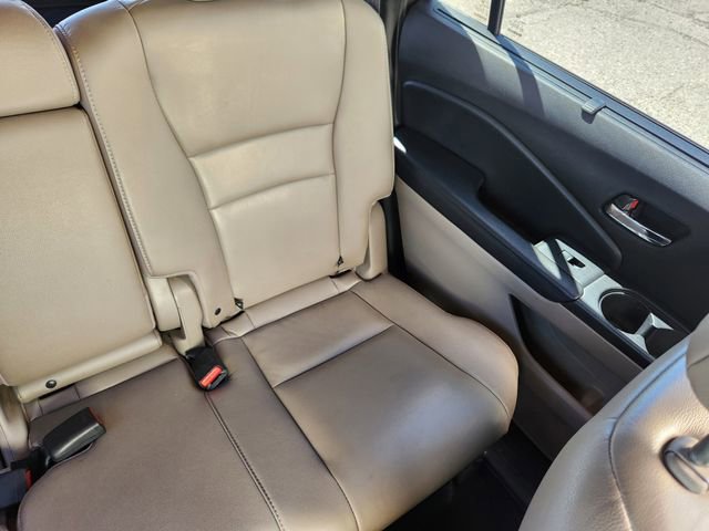 Used 2017 Honda Pilot Touring image 17