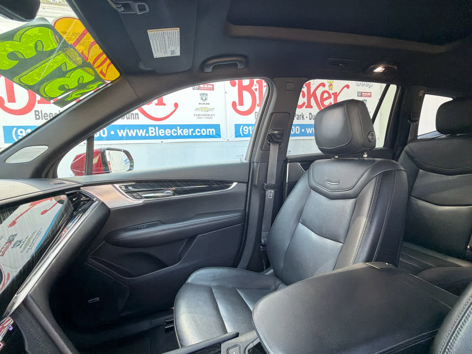 Used 2021 Cadillac XT6 Premium Luxury AWD/4WD image 27