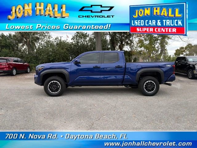 Used 2025 Toyota Tacoma TRD Off-Road image 5