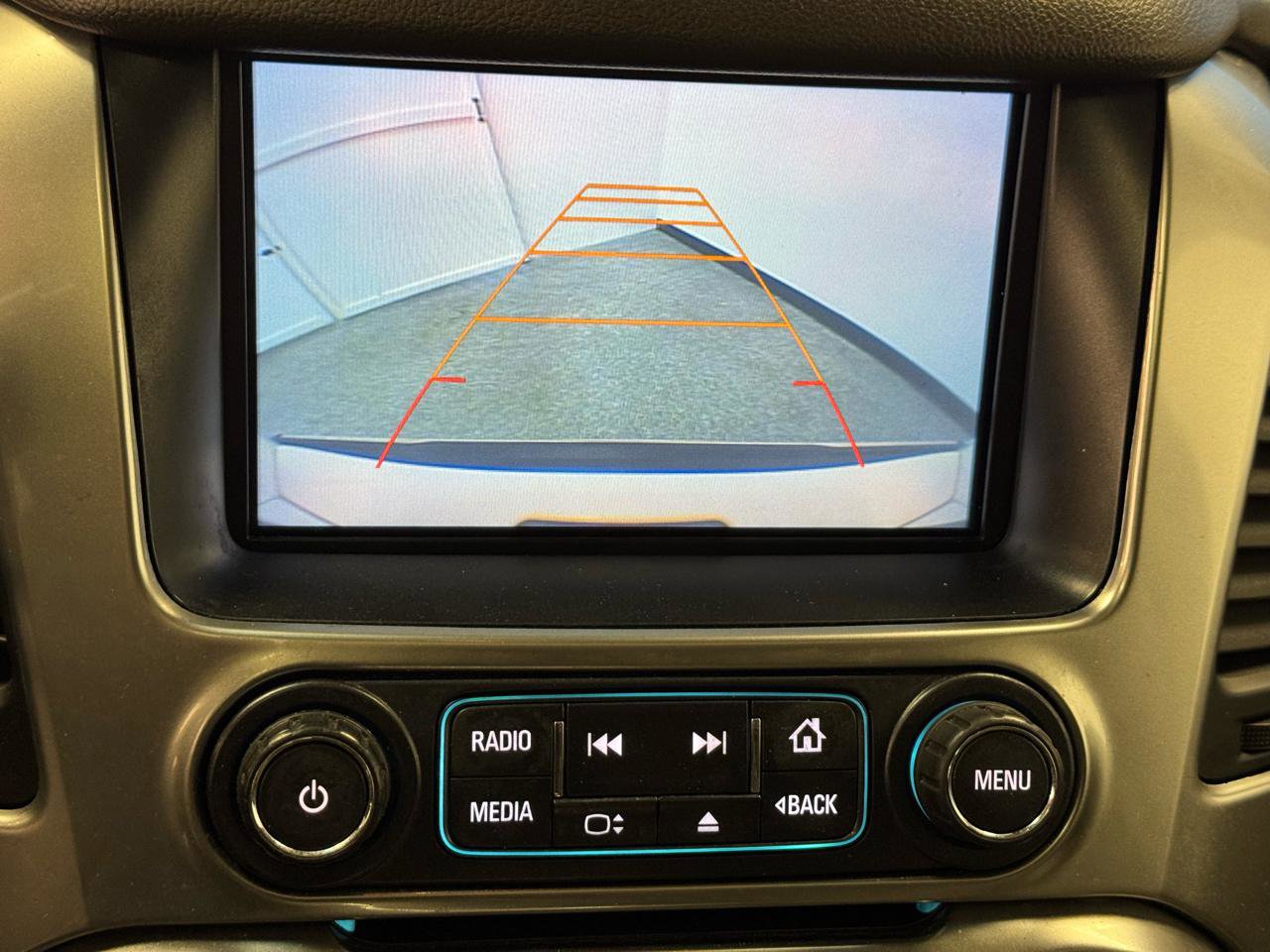 Used 2016 Chevrolet Suburban LTZ image 25