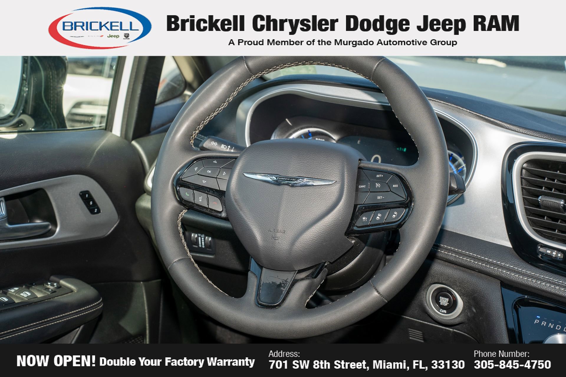 Used 2024 Chrysler Pacifica Limited FWD image 21