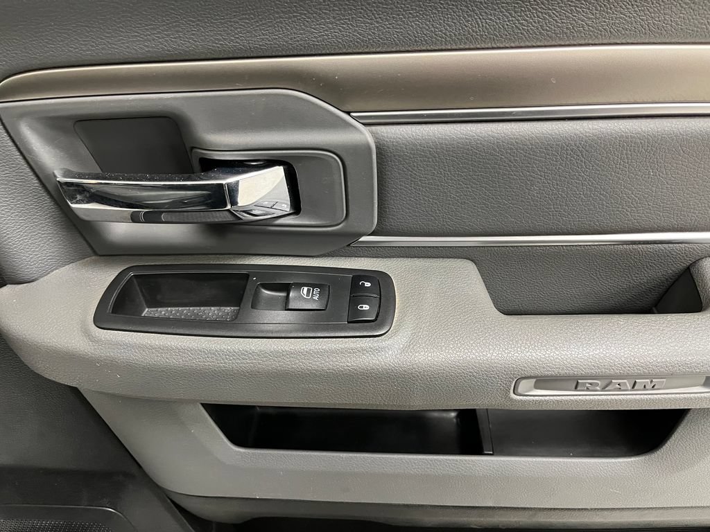 Used 2018 RAM 1500 Big Horn AWD/4WD image 55
