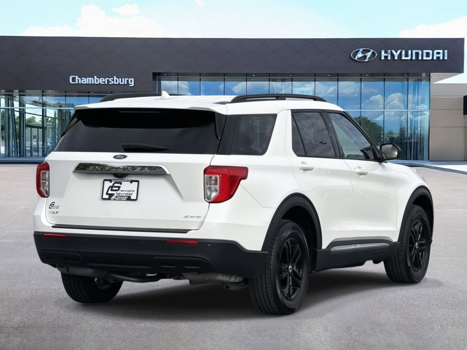 Used 2023 Ford Explorer XLT image 26