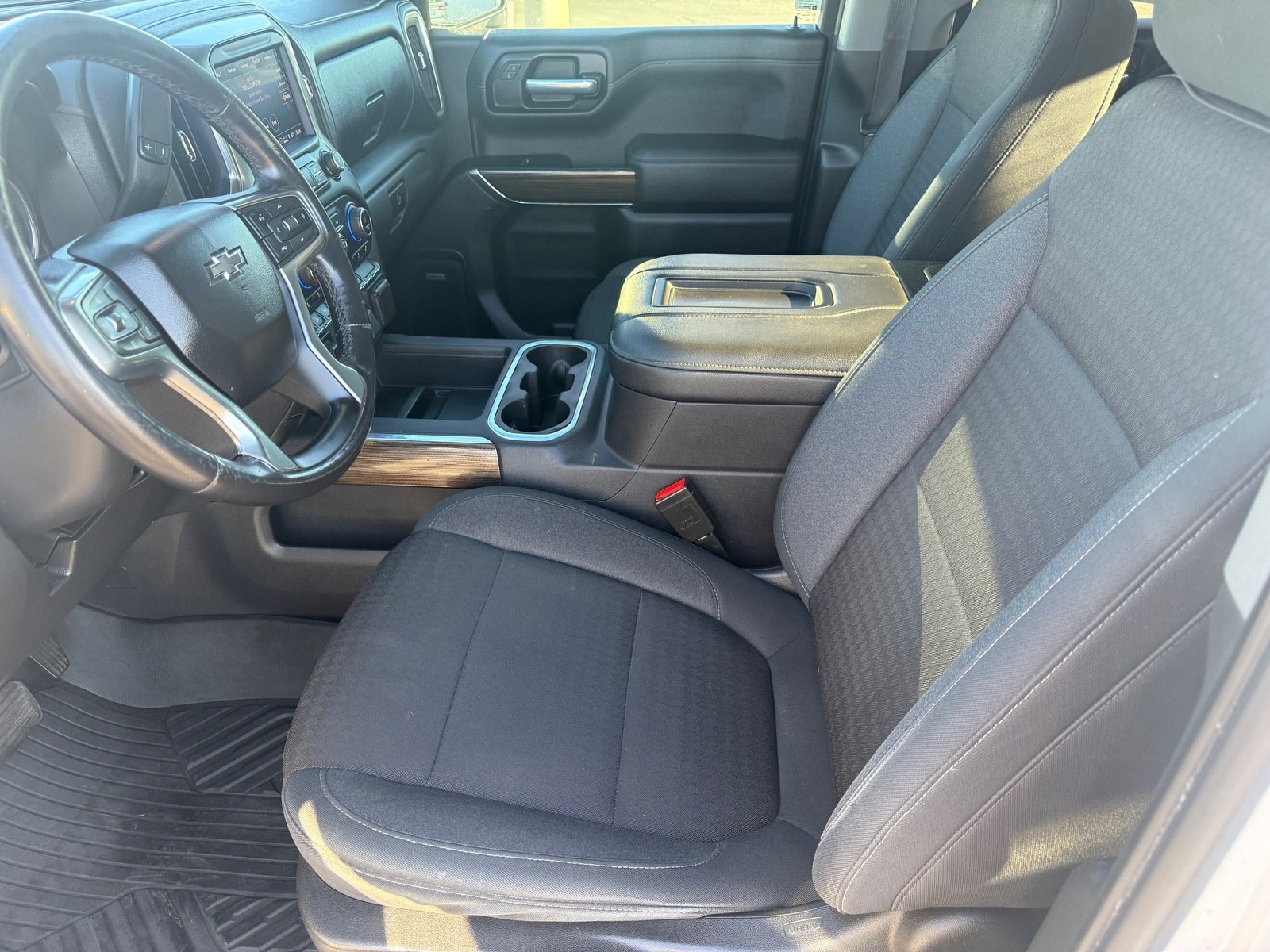 Used 2021 Chevrolet Silverado 1500 RST AWD/4WD image 11