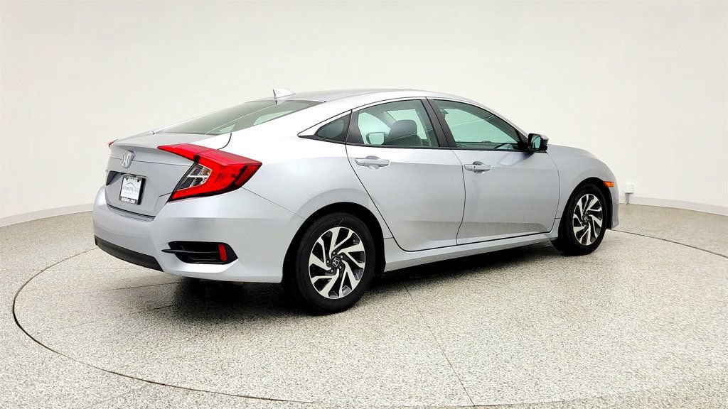Used 2017 Honda Civic EX image 5