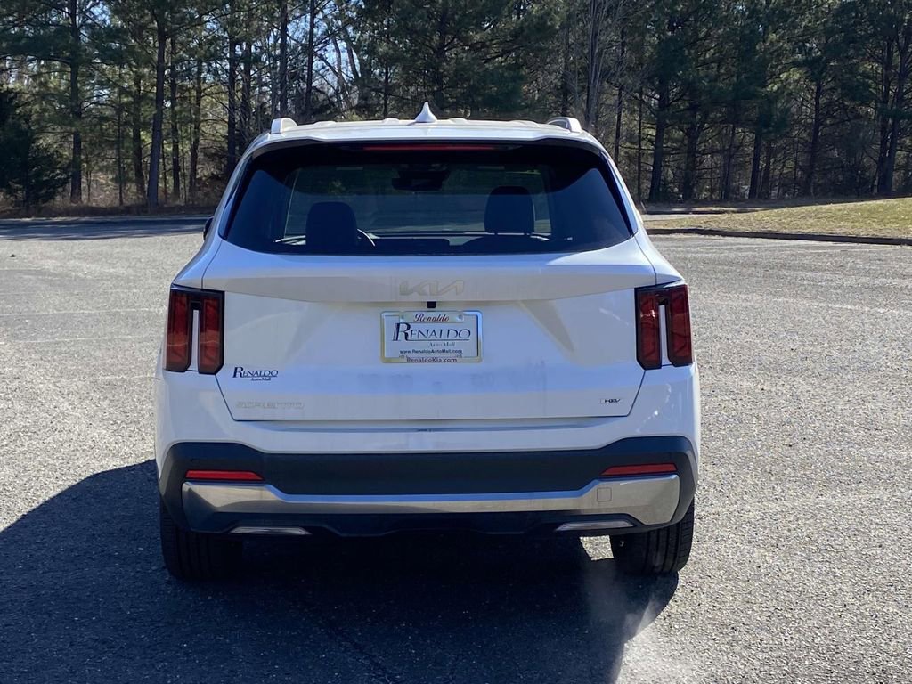 Used 2025 Kia Sorento EX image 3