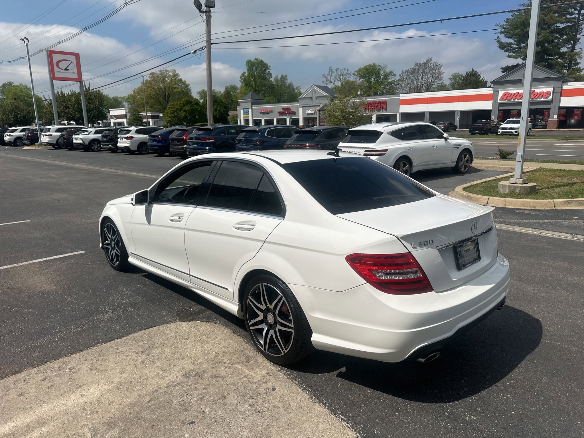 Used 2013 Mercedes-Benz C 300 4MATIC Sedan image 8