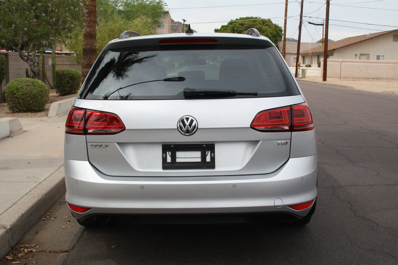 Used 2015 Volkswagen Golf SE w/ Lighting Package FWD image 5